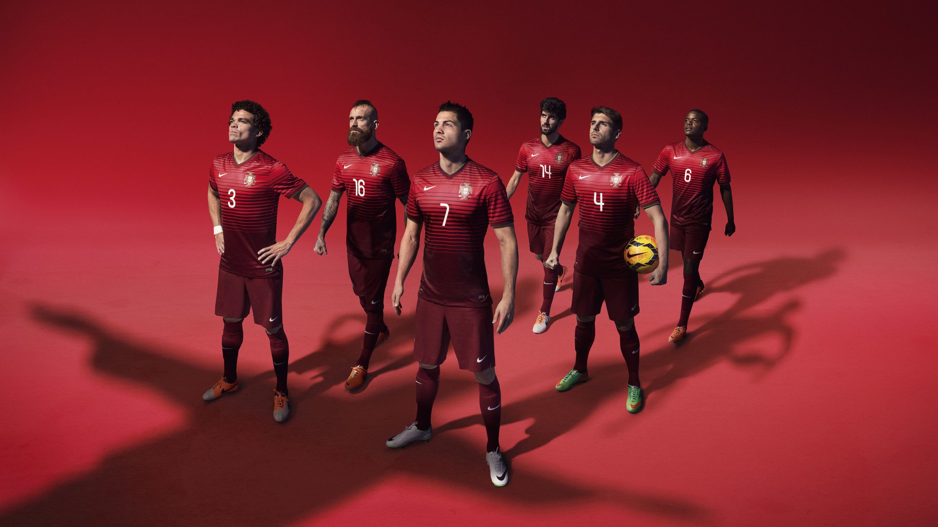 开云体育APP下载-加维压制级发挥，拜仁鏖战安哥拉，一场被误读的非典型胜利