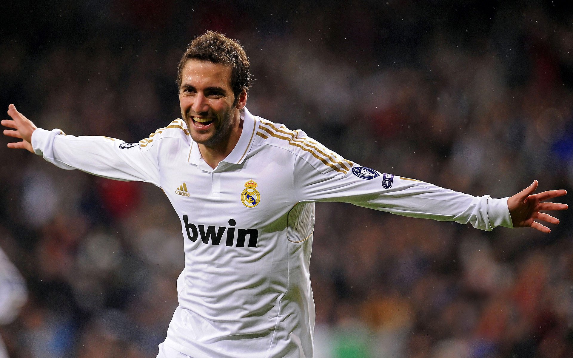 深圳队冲垮国王，霍勒迪用实力证明自己