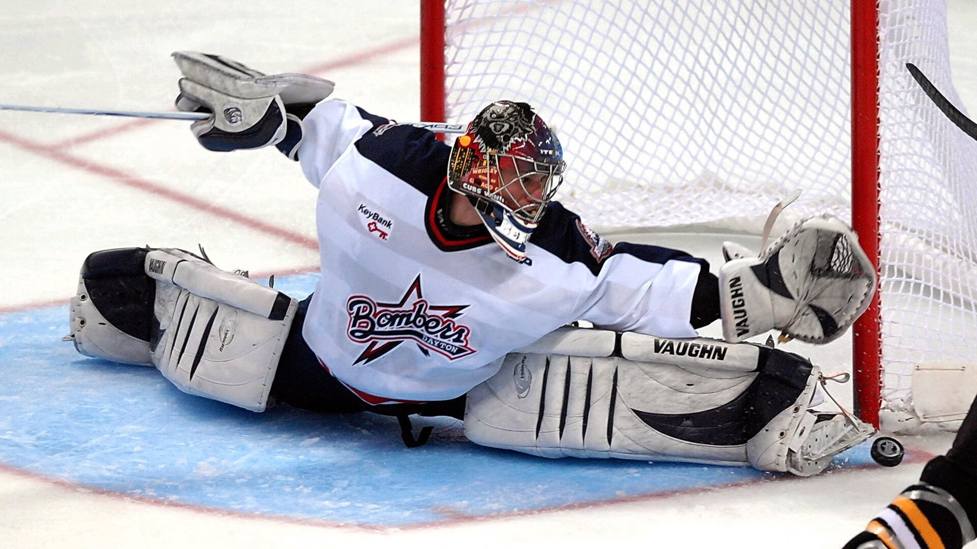 季后赛抢七之夜，伦纳德刷新纪录，沉默的刀锋与时代的回响