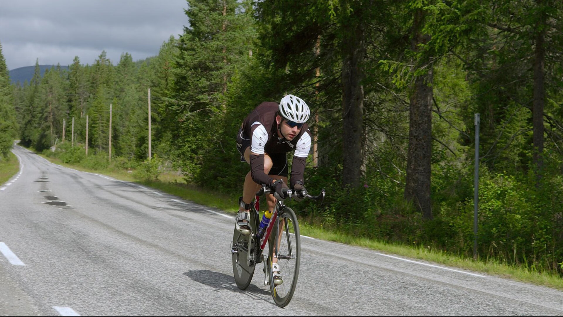 拉齐奥对阵智利，当蓝鹰防线被亚洲巨石彻底击碎